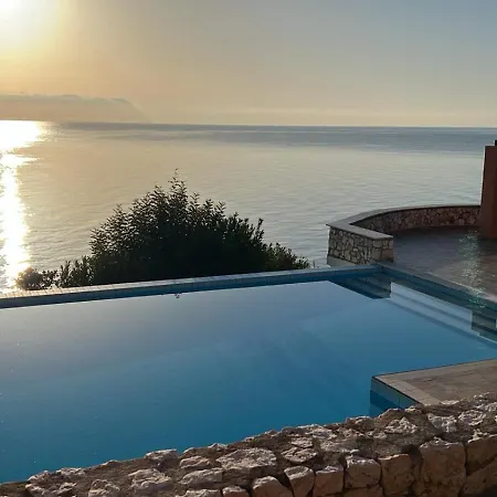 Villa Brio *